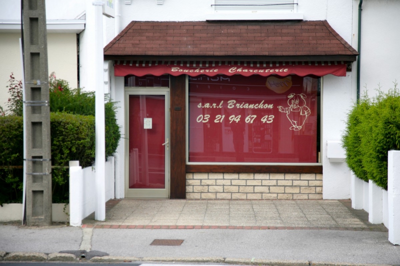 boucherie-LA CROIX SUR ROUDOULE-min_france_frankreich_commerce_frankrijk_francia_delicatessen_butchery_charcuterie-424328